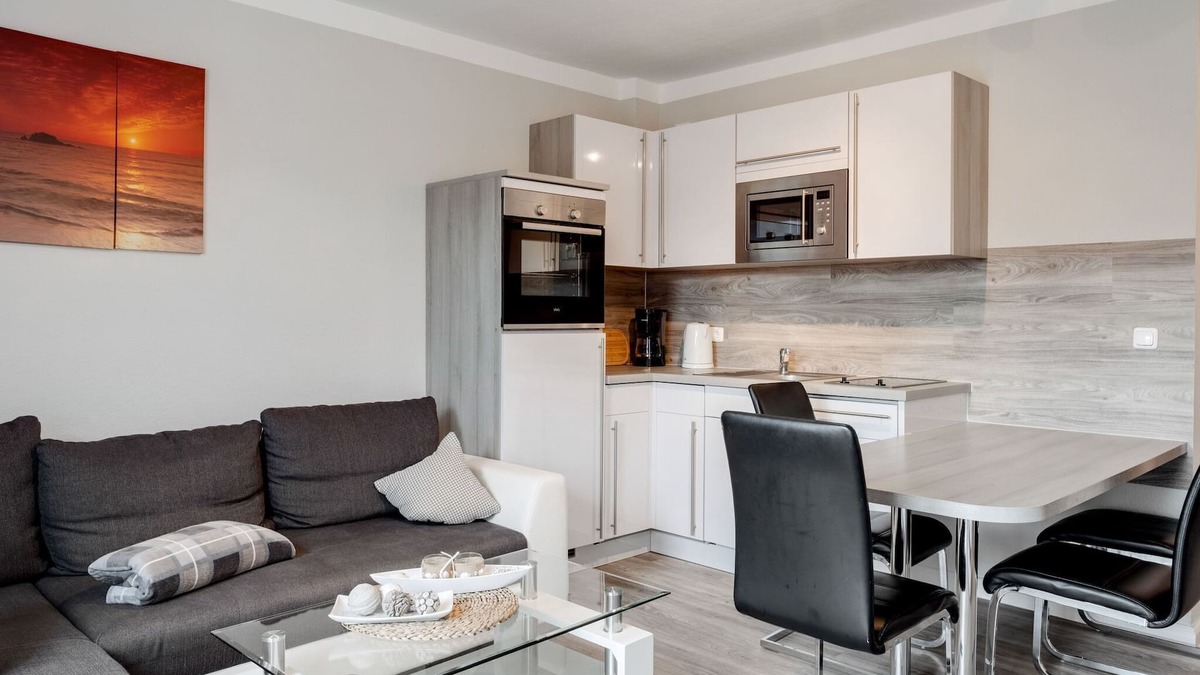 Gross Schwansee Apartment | Wohnung in Kalkhorst mit stadtnaher Terrasse