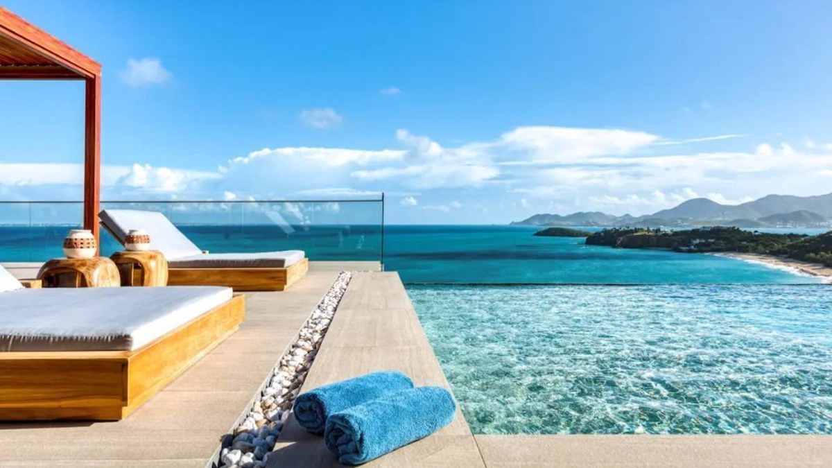 Les Terres Basses Villa | WORLD CLASS VILLA WITH THE BEST VIEWS ON THE ISLAND