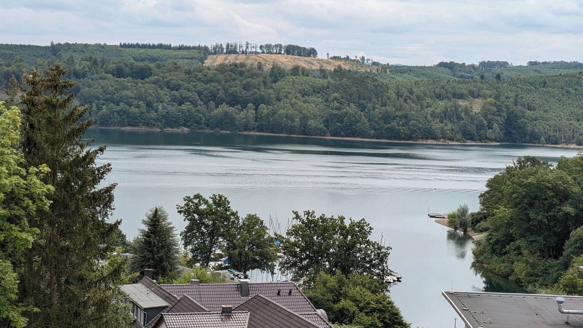 Langscheid Apartment | Wohnen mit Seeblick, Sorpesee