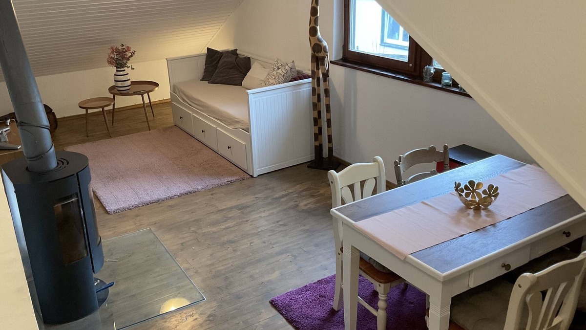 Gellinghausen Apartment | Wohnung in Idyllischem Örtchen