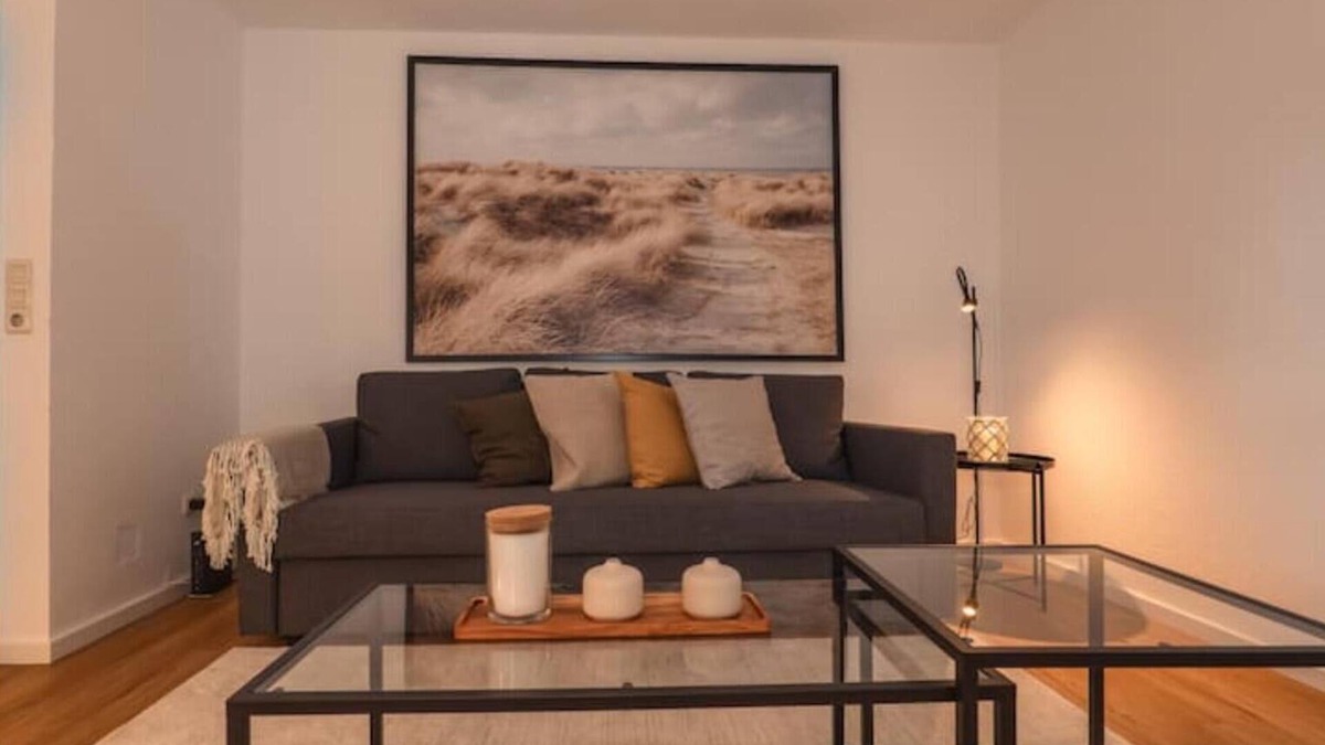 Kernstadt Apartment | Wohnung mit Tiefgarage u. Balkon