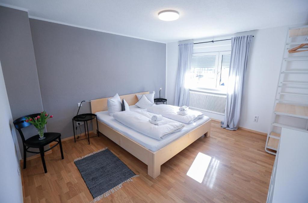 Mader Apartment | WOHNUNG OBERGESCHOSS mit 3 Schlafzimmer in ruhiger Gegend