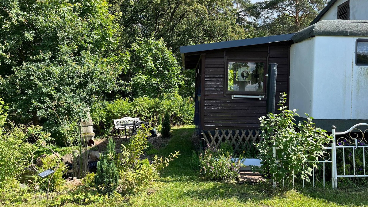Lenzen House | Wohnwagen für 2 Gäste mit 16m² in Lenzen