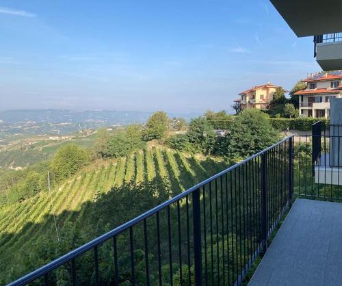 Cravanzana Apartment | Wolf Apartment - Apartment in Langhe