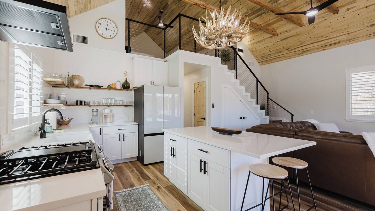 San Juan River Village House | Wolf Creek Riverside Chalet NEW BUILD