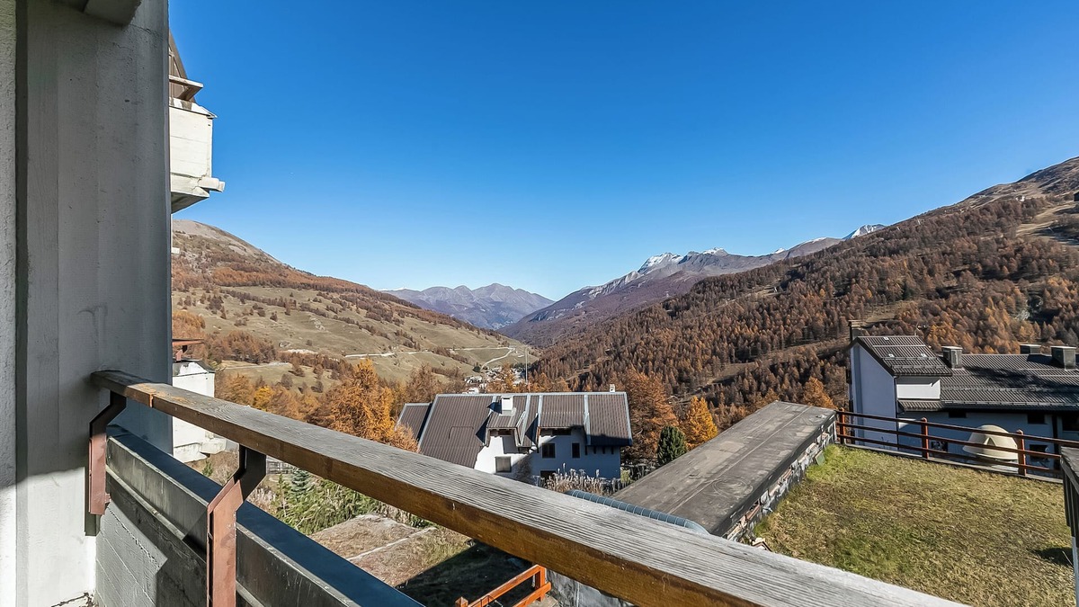 Sestriere Apartment | Wolf & Deer Apartment Ski-In Ski-Out 250m, Sestriere, Italy
