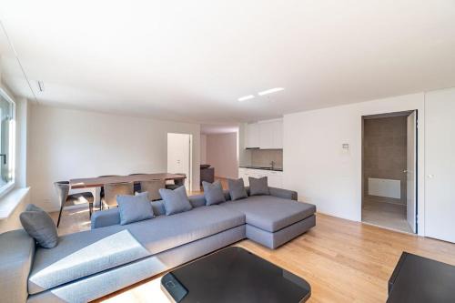 District 2 Apartment | Wollishofen Station 2 bedroom Luxury Apartment