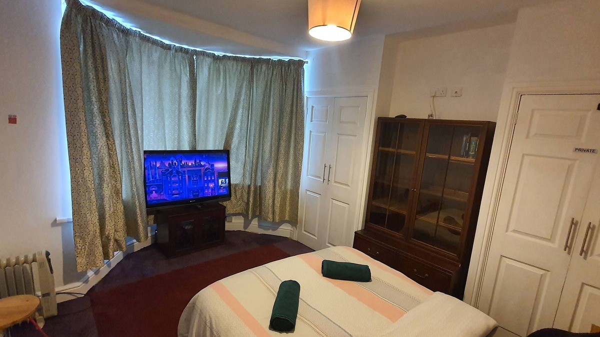 Wolverhampton House | Wolves Living