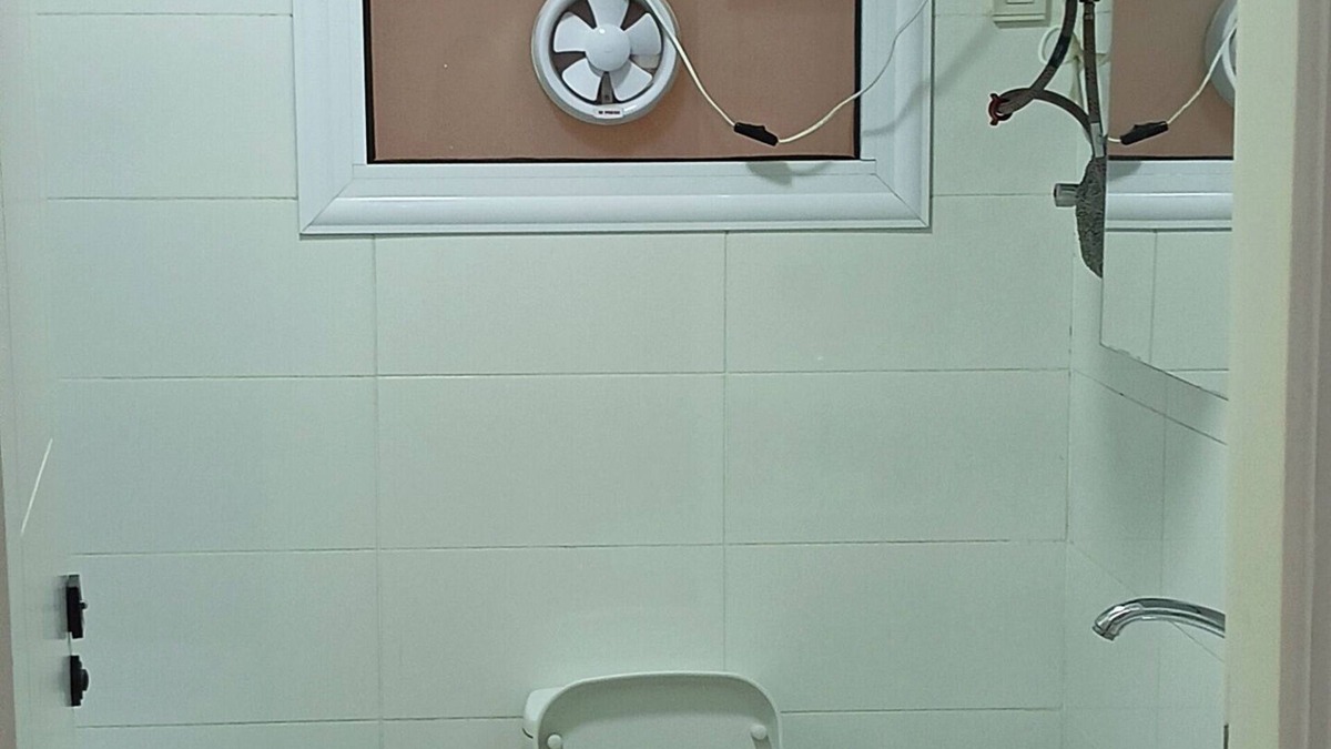 Warraq al Arab Apartment | Women only, Master Room in Compound one kattameya