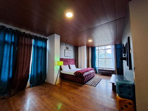 Kumharsain Hotel | Wonder Hill