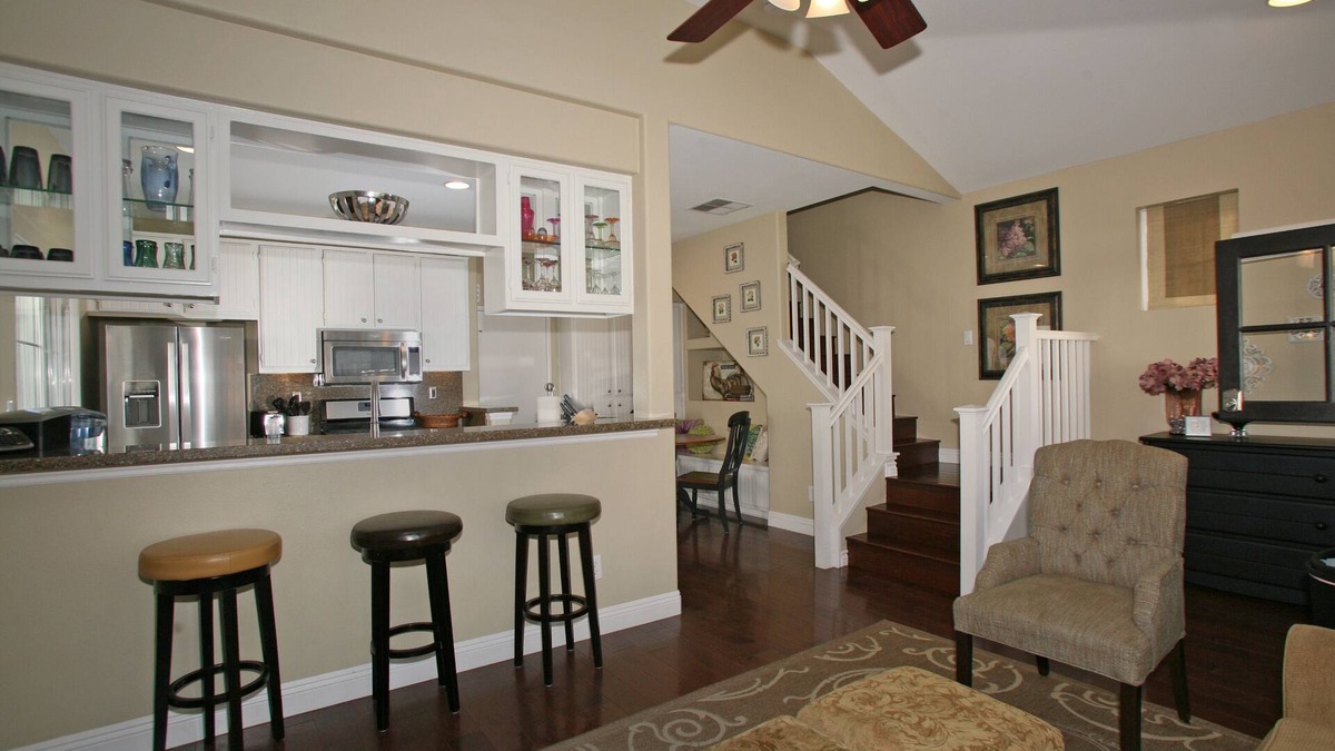 Orchard Hills House | Wonderful 2 Bedroom Home in Irvine! Great for Long Visits or Corporate Housing.