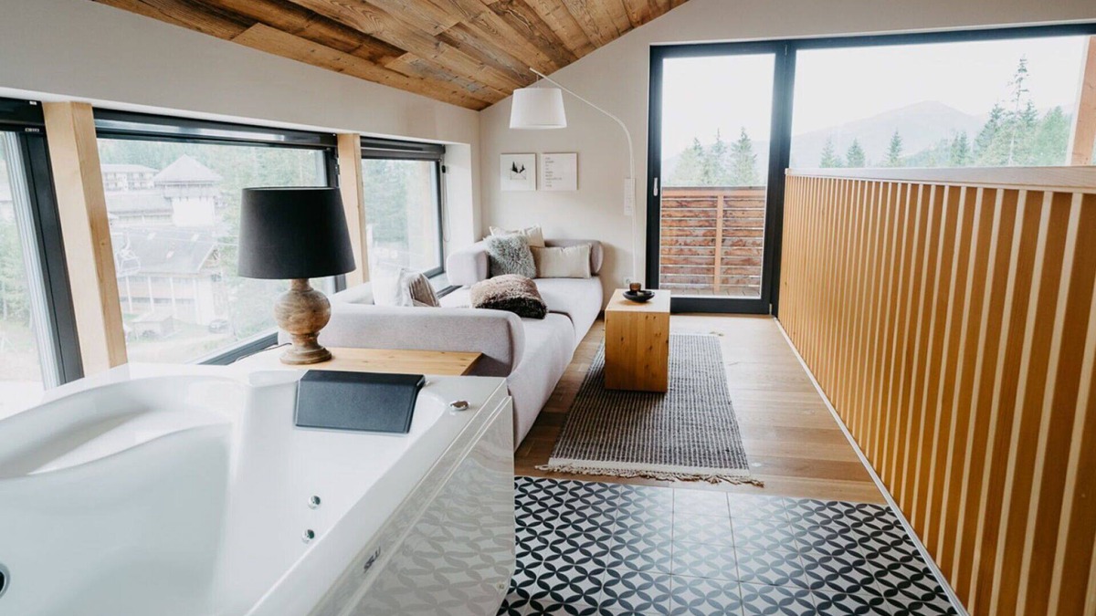 Katschberg House | Wonderful private villa for 4 people with WIFI, hot tub, TV, terrace and parking