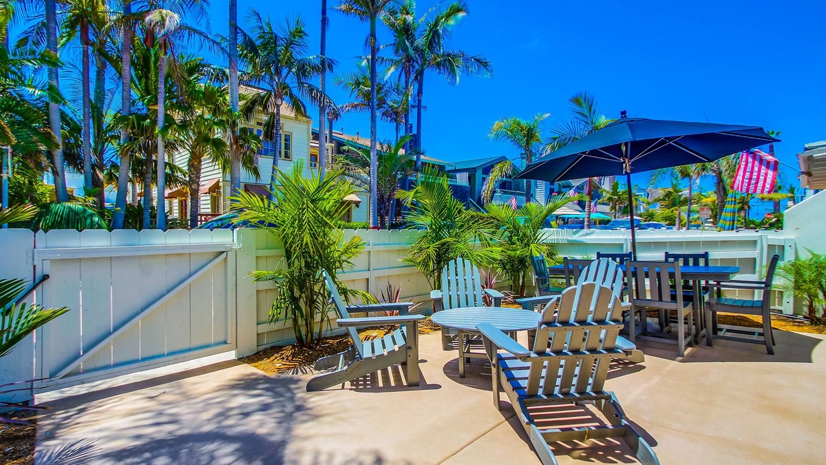 South Mission Beach House | Wonderful bayside home close to the ocean w/WiFi, patio, private washer/dryer