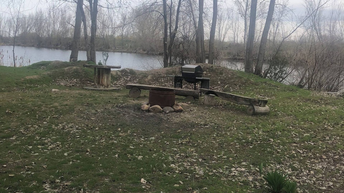 Caldwell RV Rental | Wonderful campground in Caldwell with stunning views. Only 3 sites.