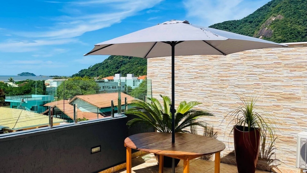 Centro Apartment | Wonderful Duplex Penthouse in Peruíbe