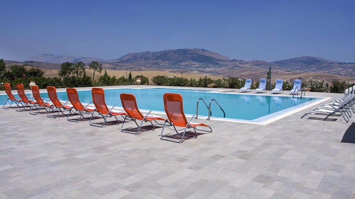 Petralia Sottana House | Wonderful estate with private pool and SPA, rooms with private bathroom