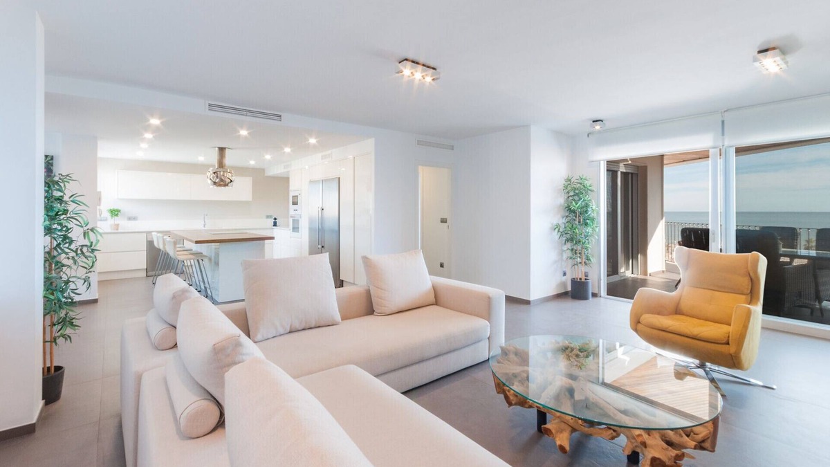 Grau i Platja Apartment | Wonderful holidays in a luxurious flat.