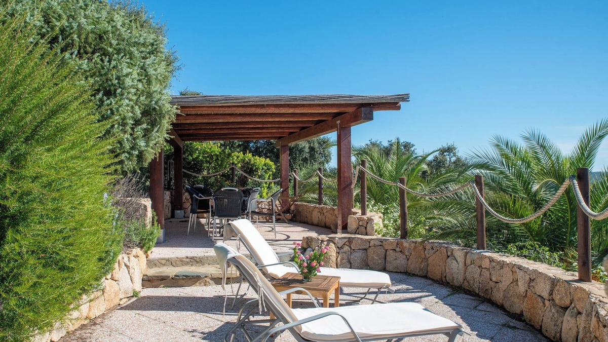 Telti Apartment | Wonderful holiday complex with pool