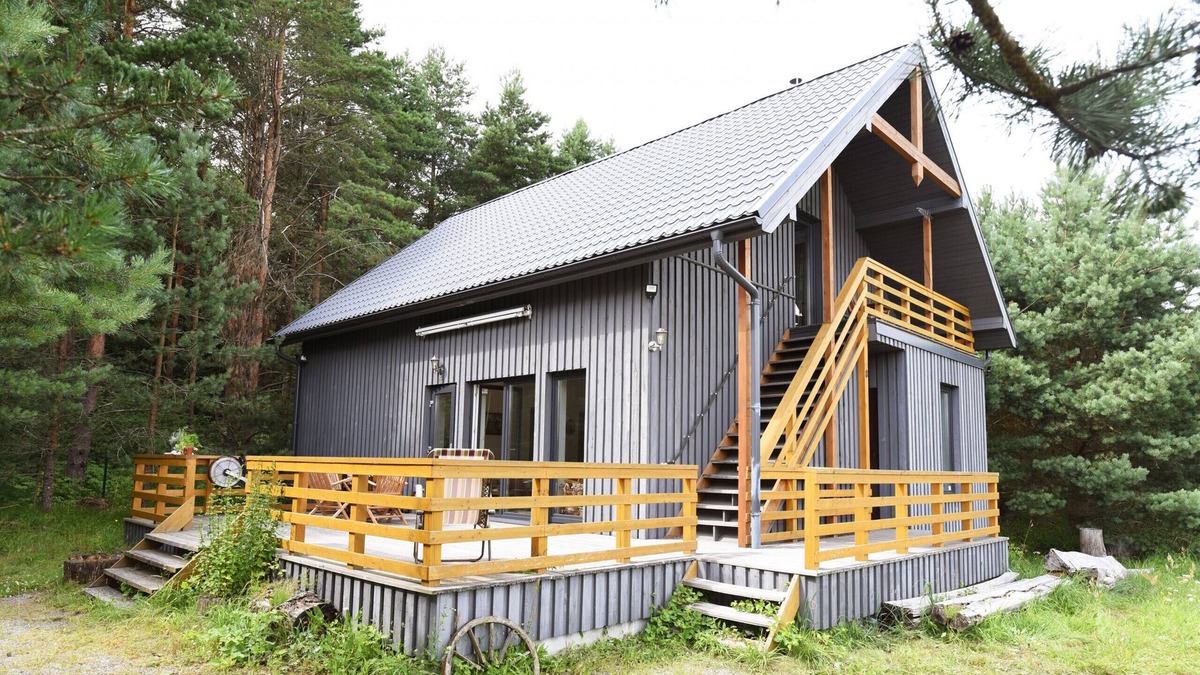Liepaja House | Wonderful holiday home in Ziemupe near sandy beach| LV01001