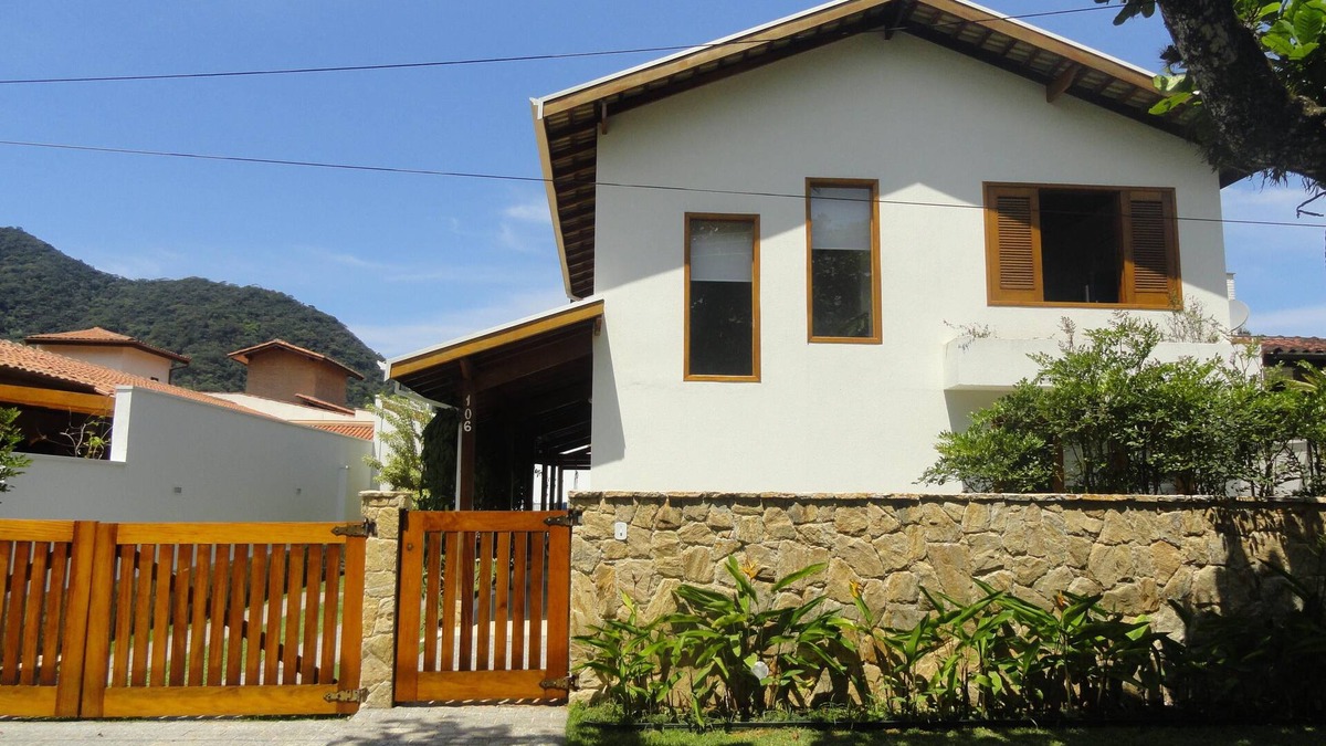 Pedra Verde Condo | WONDERFUL HOUSE WITH 4 SUITES + 1 MASTER SUITE WITH POOL, 80M FROM LÁZARO BEACH