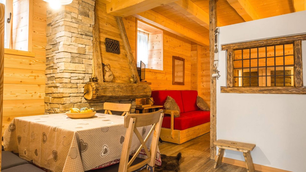 Molina di Ledro Cabin | wonderful hut on the edge of the woods in Valle di Ledro for total relaxation