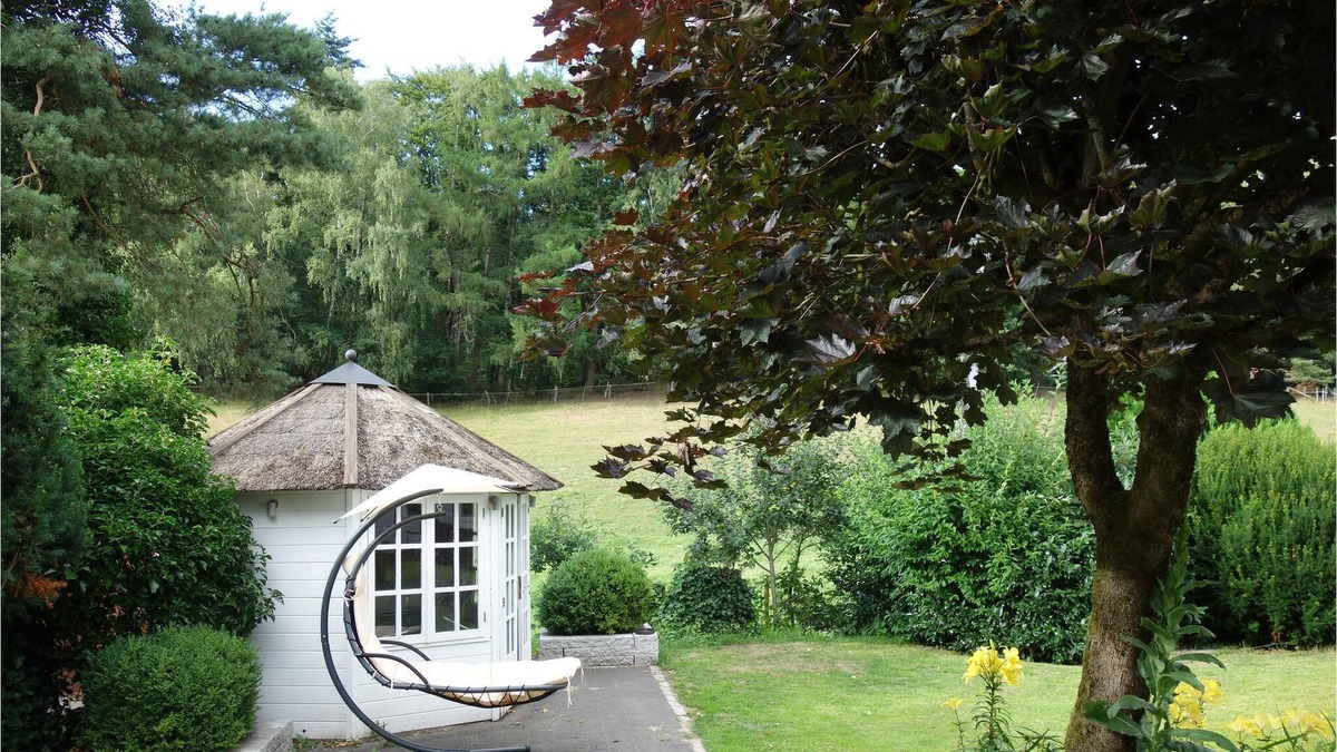 Rosengarten House | Wonderful, idyllically located cottage with hot tub and views of the countryside.