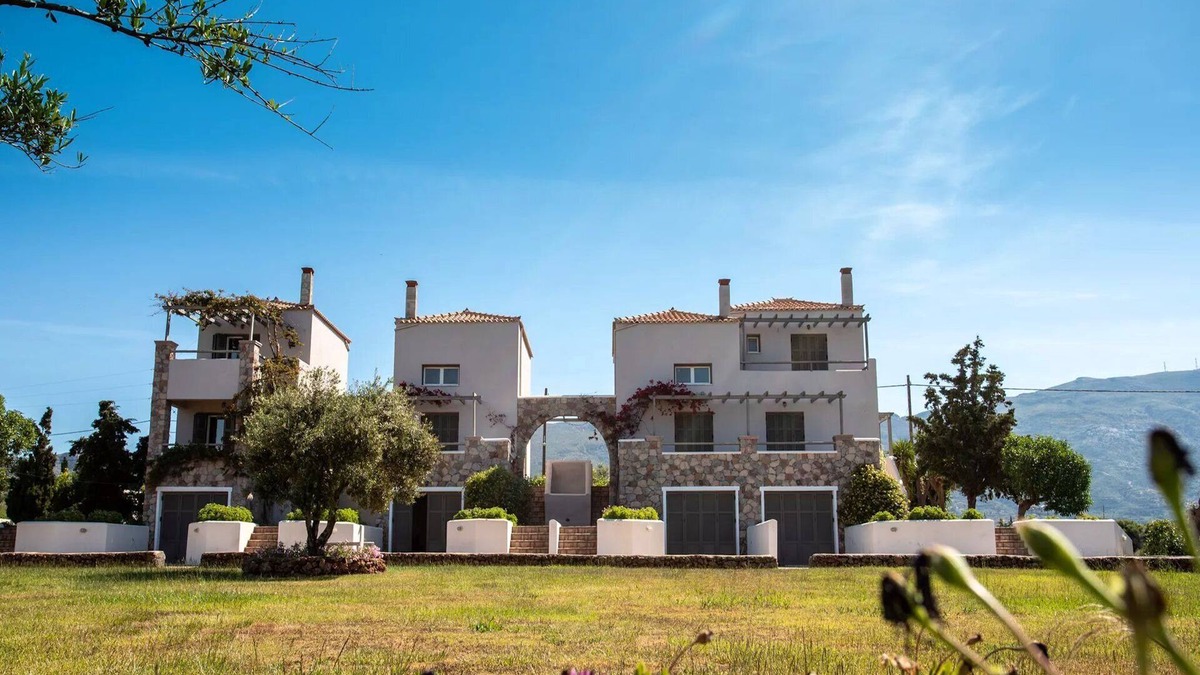 Neapoli Villa | Wonderful Neapoli Villa | Beachfront 2 bedroom Villa | Neapoli