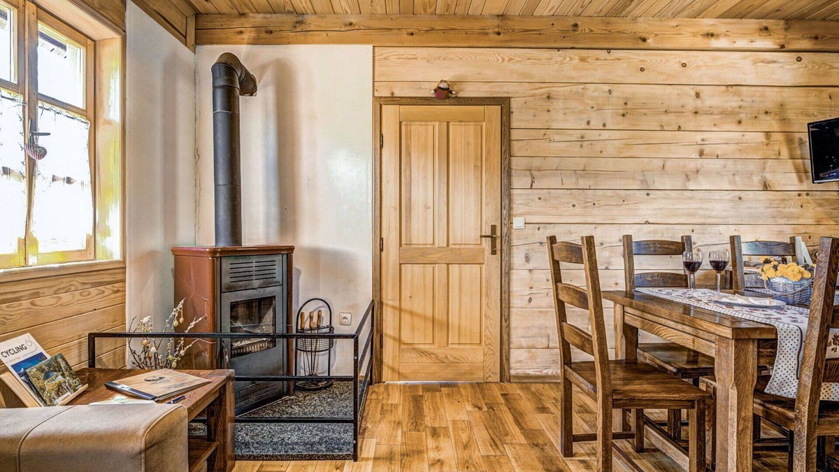Vrelo Korenicko House | Wonderful private villa for 4 guests with WIFI, A/C, TV and parking