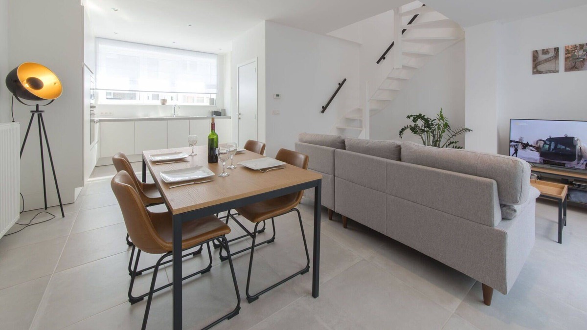 Blankenberge House | Wonderful private villa for 4 people with WIFI, TV, terrace and pets allowed