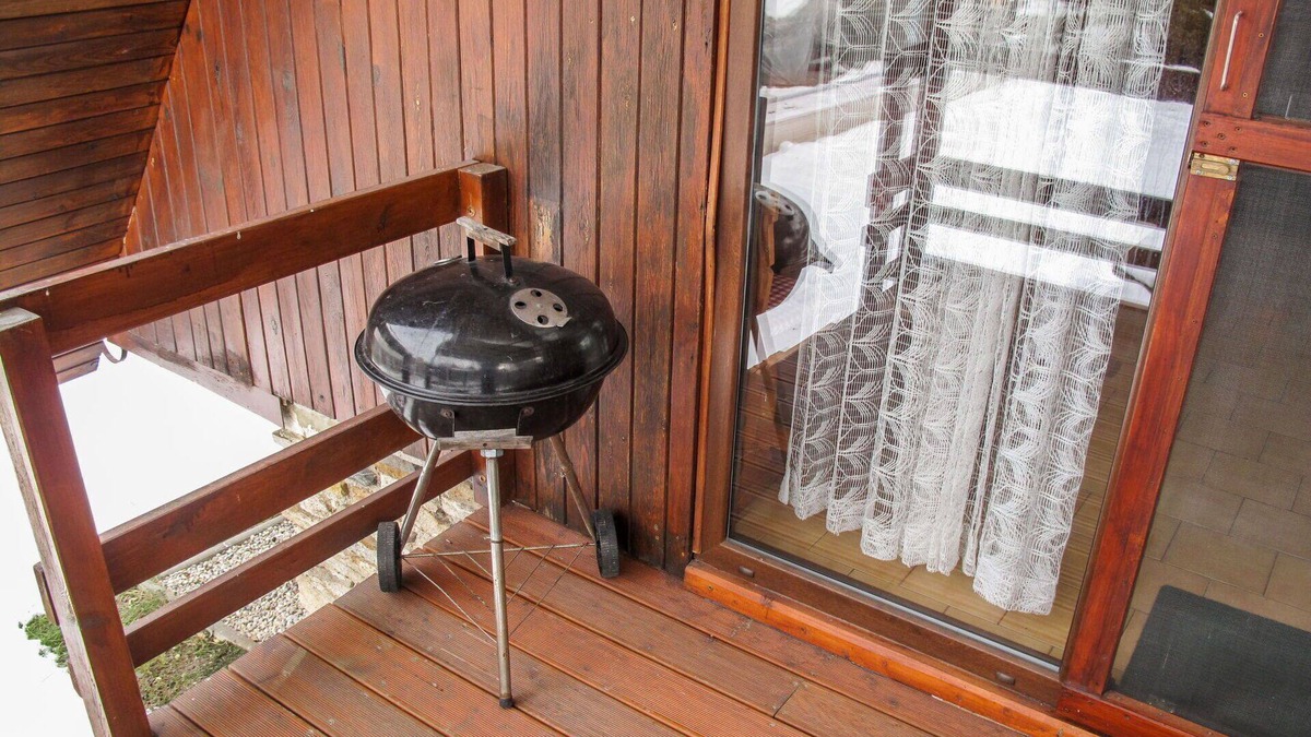 Zabovresky House | Wonderful private villa for 4 guests with WIFI, TV, terrace and parking