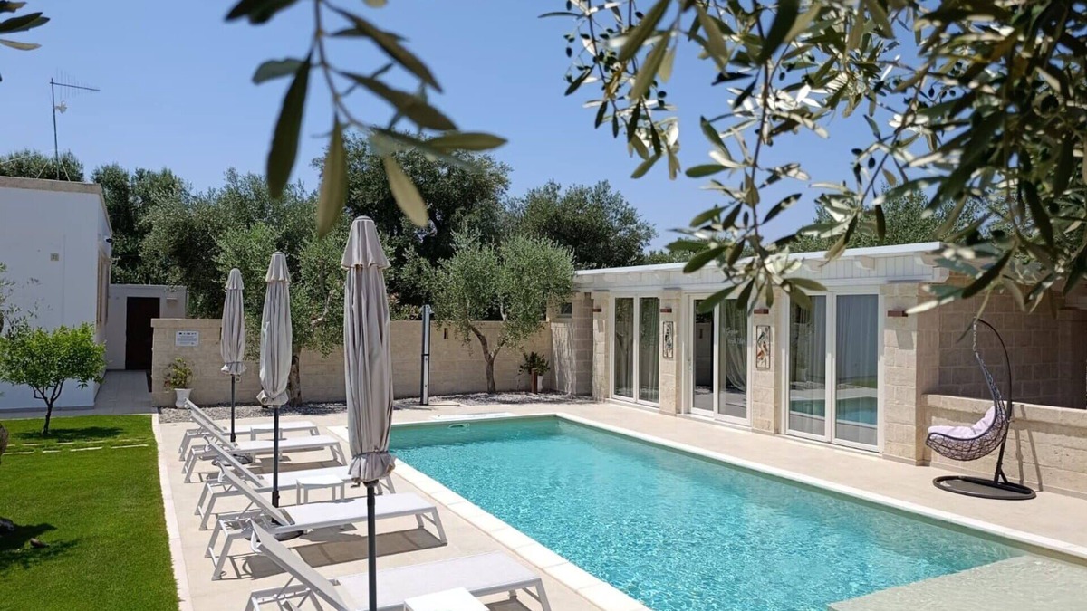 Ostuni Villa | Wonderful private villa with A/C, private pool, WIFI, TV, patio and parking, close to Ostuni