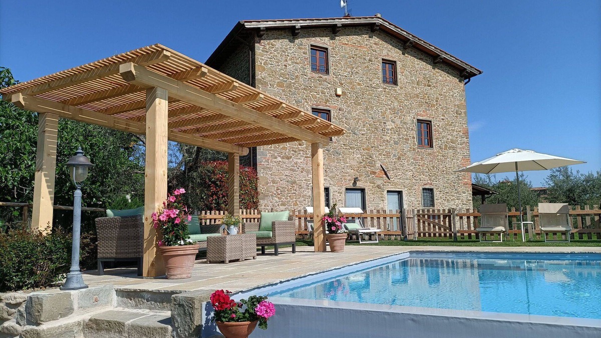 Montegonzi Villa | Wonderful private villa for 10 guests with WIFI, A/C, private pool, TV, veranda and panoramic view