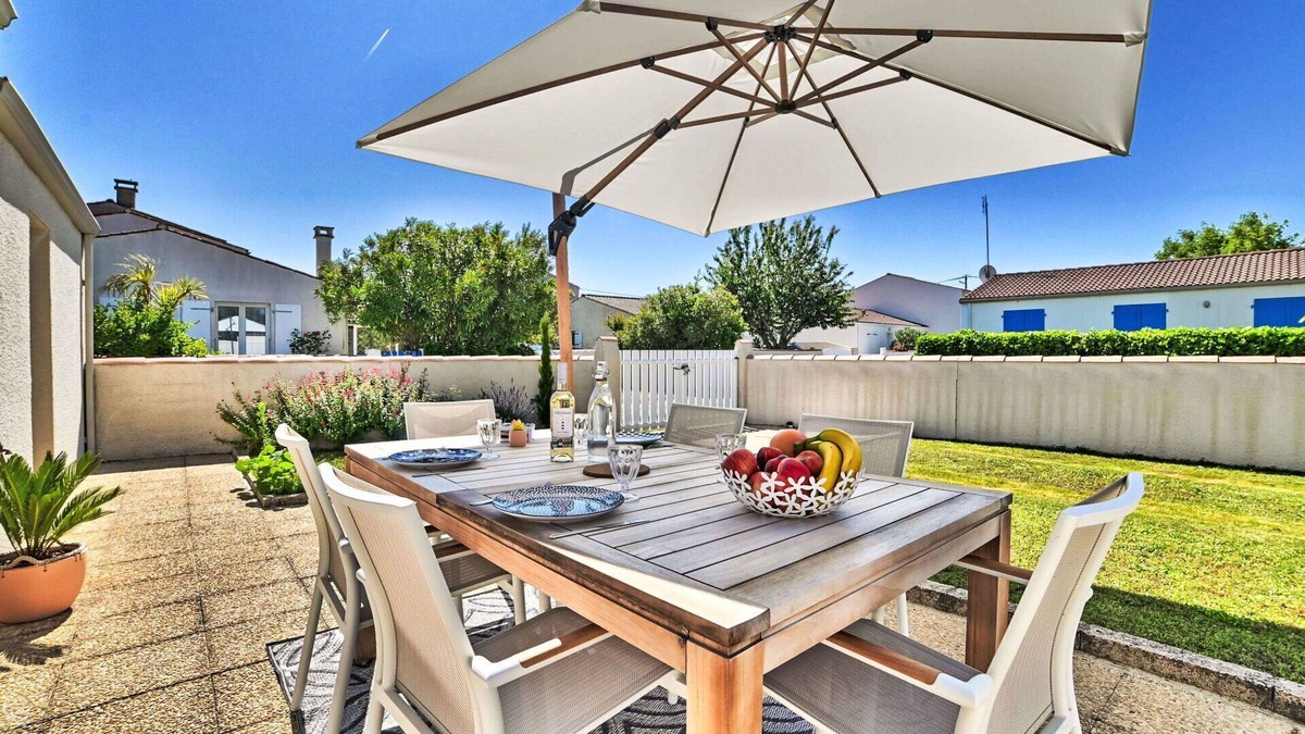 La Bree-les-Bains House | Wonderful private villa for 4 people with WIFI, TV and terrace