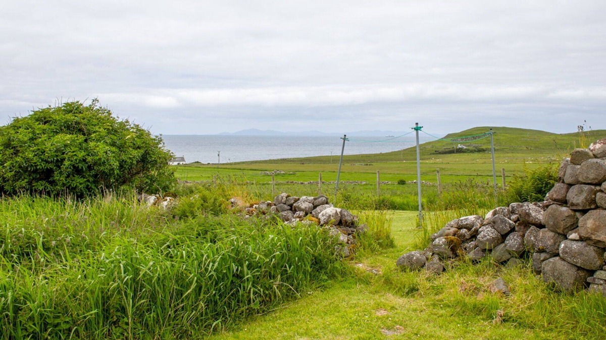 Bornesketaig House | Wonderful private villa for 2 guests with WIFI and TV
