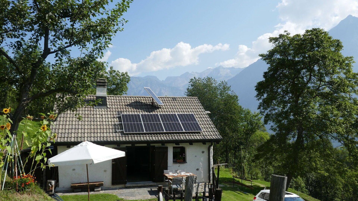 Acquarossa House | Wonderful private villa for 4 people with WIFI, TV, terrace, pets allowed and parking