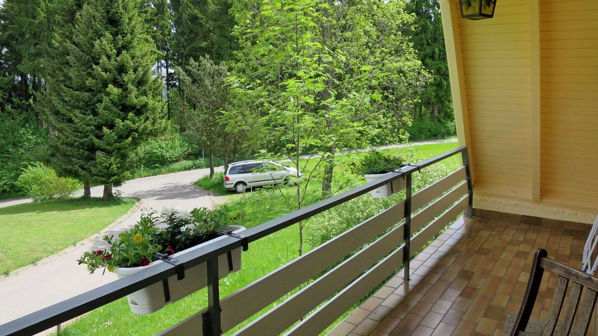 Wilhelmsdorf House | Wonderful private villa for 4 guests with WIFI, TV, terrace, pets allowed and parking