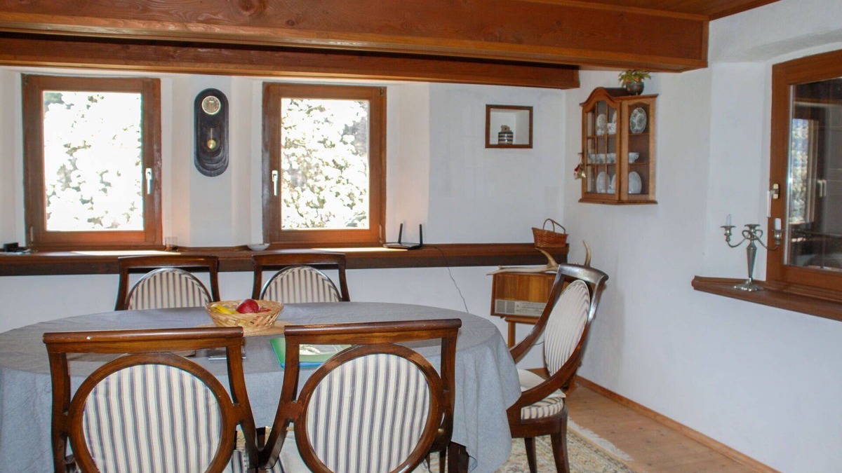 Lavizzara House | Wonderful private villa for 6 people with WIFI, TV, patio, pets allowed, panoramic view and park.