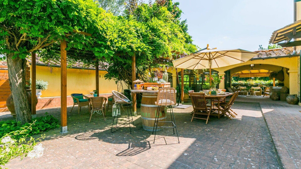 Lari Villa | Wonderful private villa for 8 guests with A/C, WIFI and TV