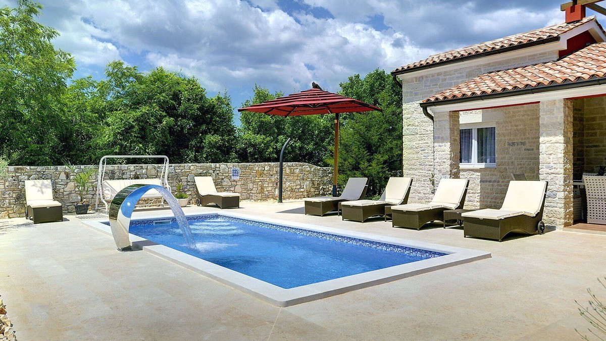 Bratulici Villa | Wonderful private villa with hot tub, private pool, A/C, WIFI, TV, terrace, panoramic view, parking