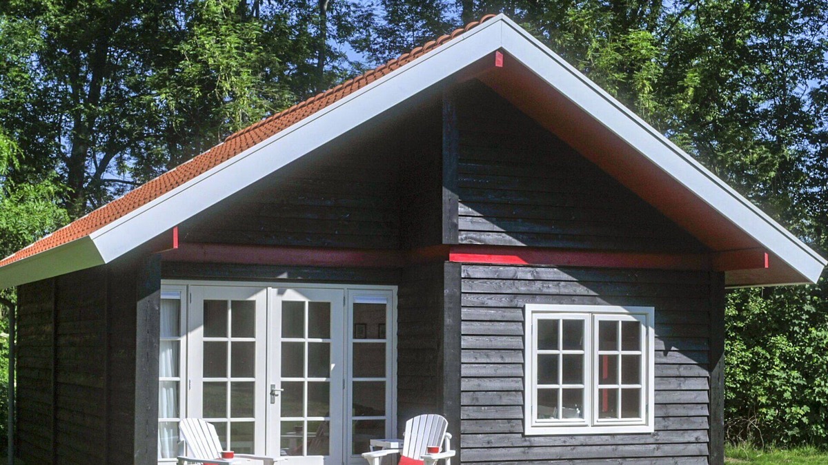 De Veenhoop House | Wonderful private villa for 4 people with WIFI, TV, terrace, pets allowed and parking
