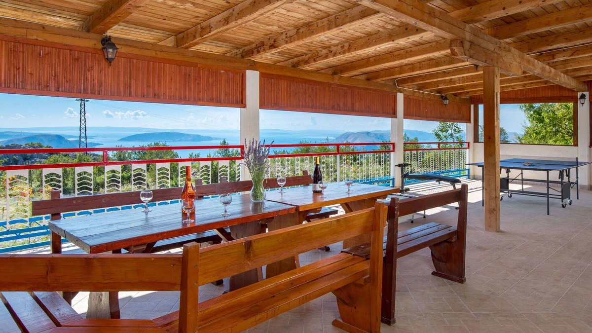 Lukovo House | Wonderful private villa with A/C, private pool, WIFI, TV, terrace, pets allowed and parking