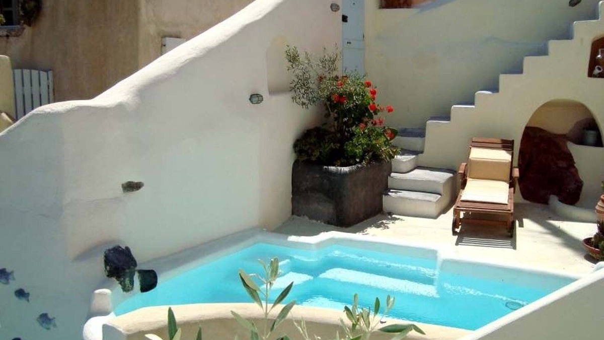 Emporio Villa | Wonderful Santorini Villa | 2 bedrooms | Villa Volcano | Emporeio | Outdoor.