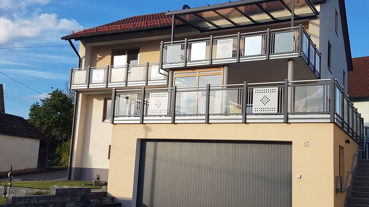 Marxheim Apartment | Wonderful view of the Danube-Lech area - ideally located on the Danube cycle path!