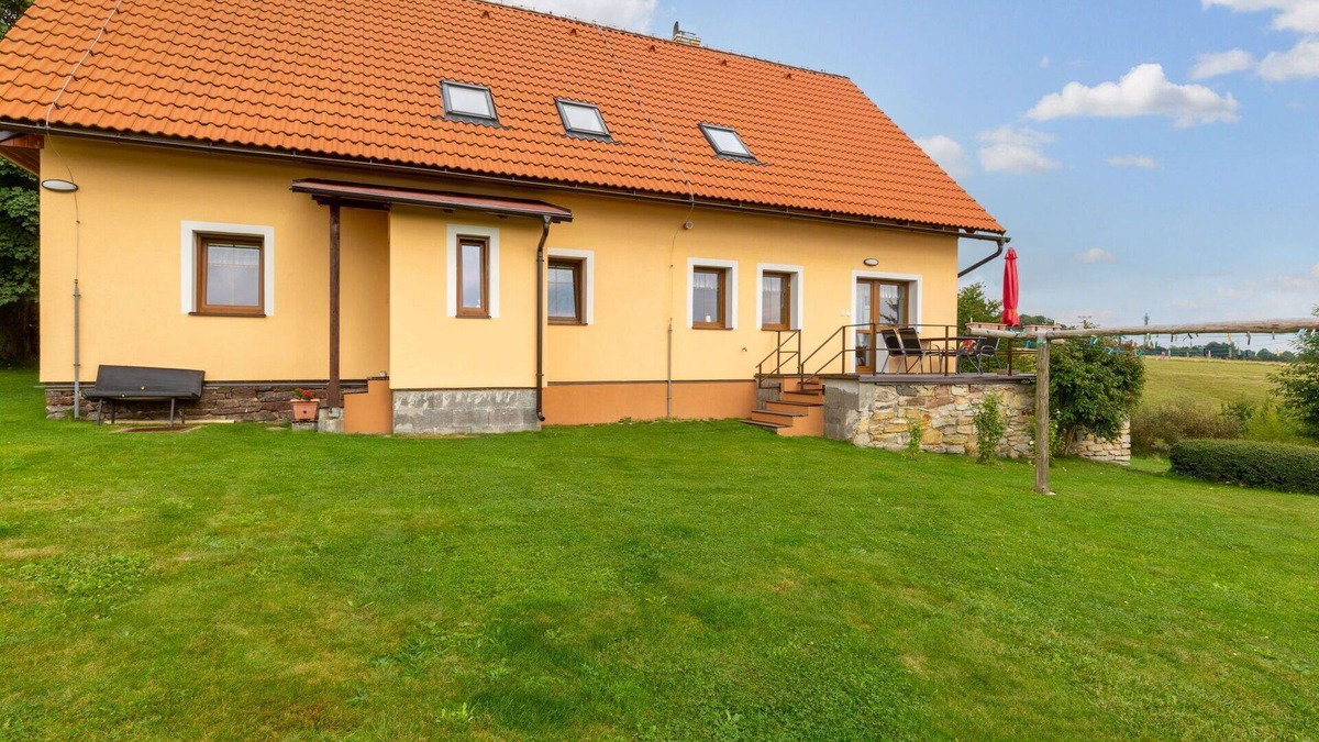 Rokytnice v Orlickych Horach House | Wonderful villa for 6 guests with WIFI, TV, patio, panoramic view and parking