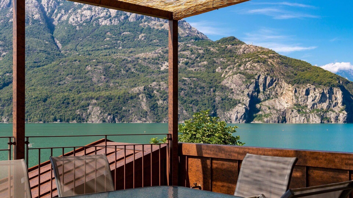 Verceia House | Wonderful villa for 12 guests with WIFI, TV, terrace and parking