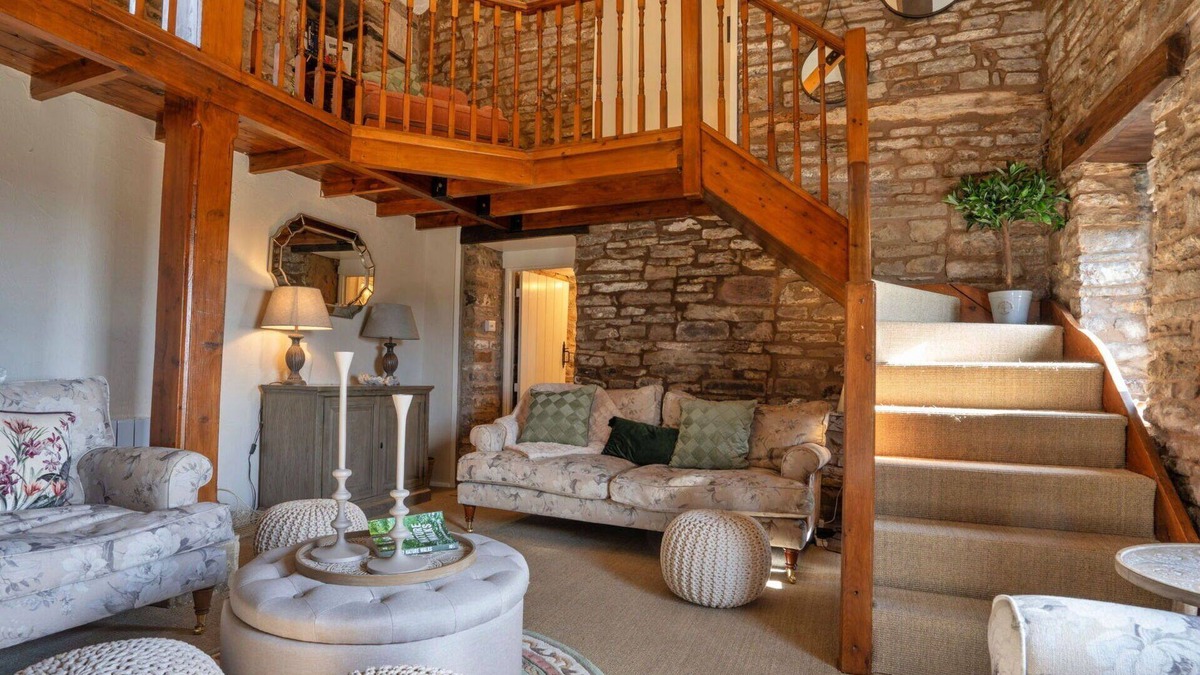 Buxton House | Wonderful villa for 12 people with WIFI and pets allowed