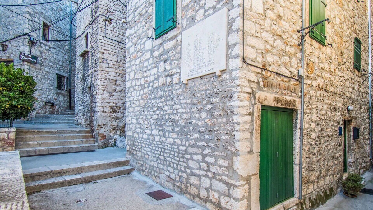 Sibenik Old Town House | Wonderful villa for 5 people with A/C, WIFI, TV, terrace and parking