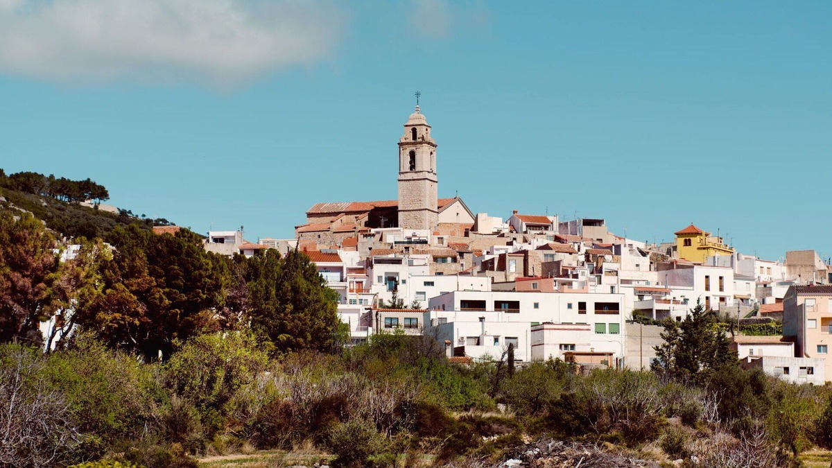 Rossell Villa | Wonderful villa for 6 people with TV, terrace, pets allowed and panoramic view