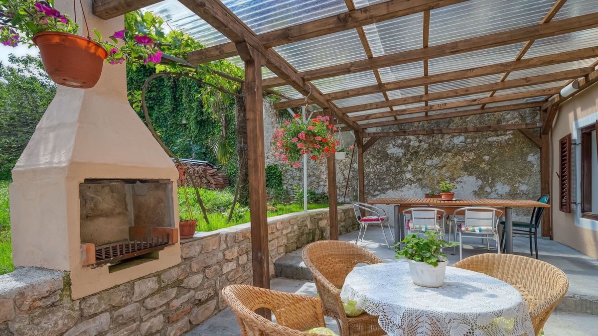 Seget House | Wonderful villa for 6 people with A/C, WIFI, TV, terrace and parking
