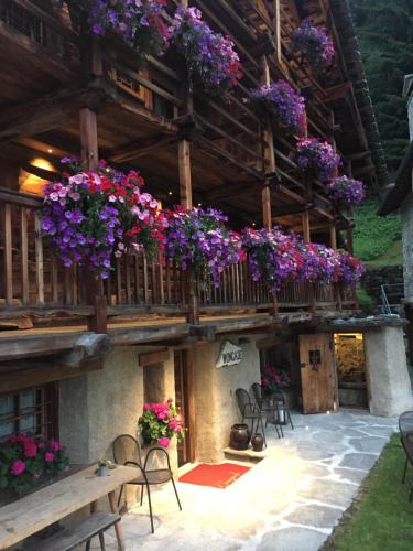 Gressoney-la-Trinite House | Wongade Chambres d'hotes e Restaurant